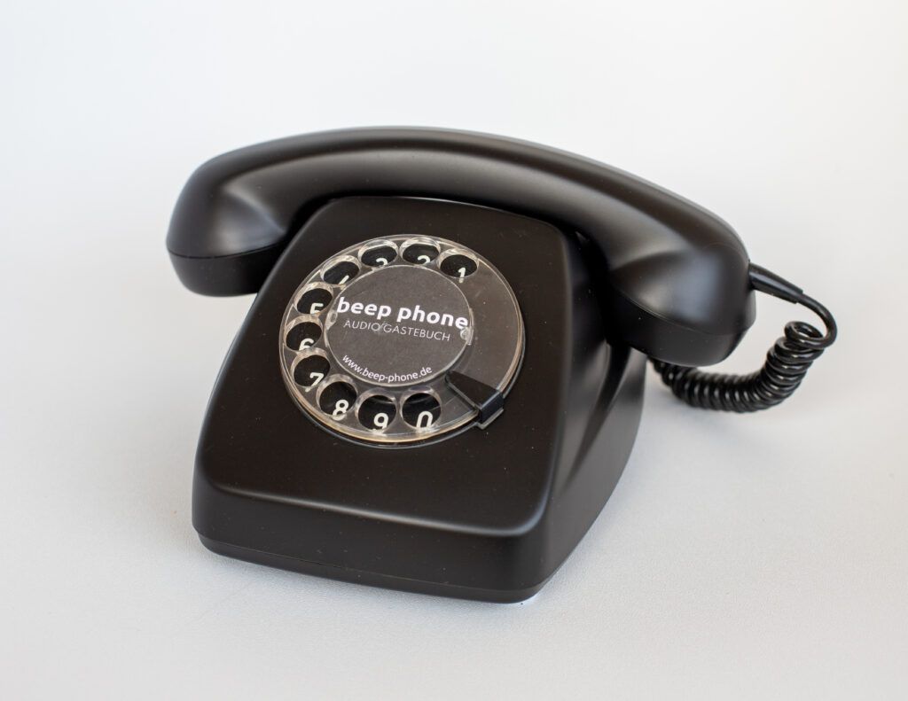 Beep Phone Audio-Gästebuch in Schwarz – vintage Retro-Telefon mit Wählscheibe