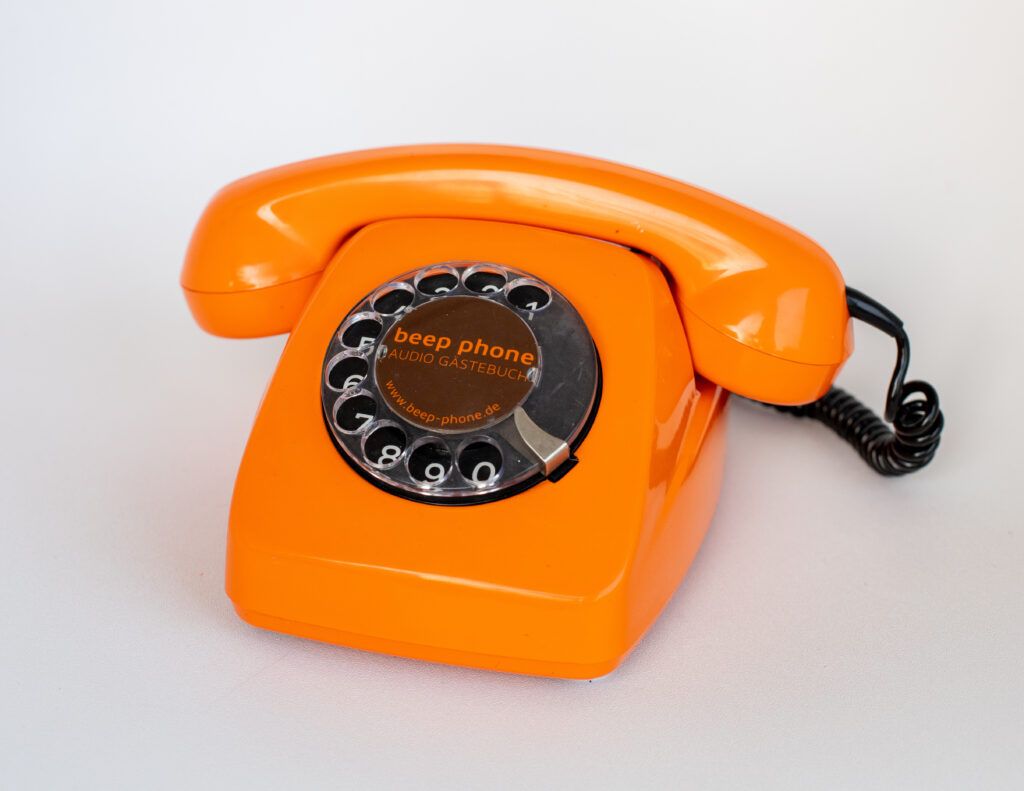 Beep Phone Audio-Gästebuch in Orange