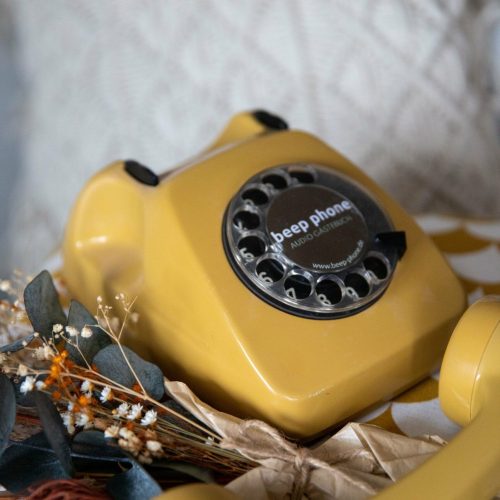 beep phone Ocker Modell Ockergelb